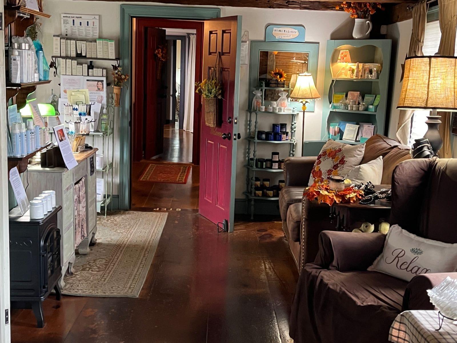 Spa-tique Day Spa Image